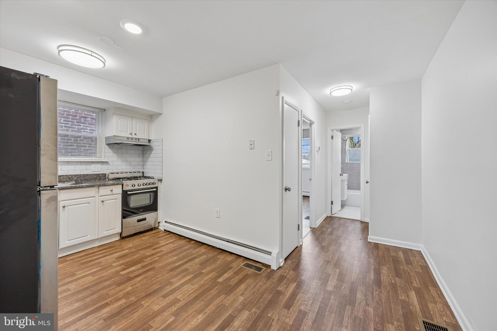 362 Ripka Street Philadelphia, PA 19128 - Photo 8 of 15