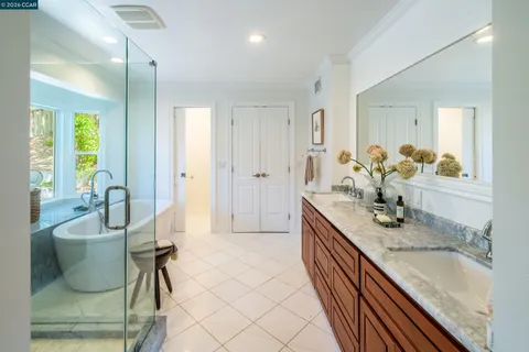 $1,795,000 | 4033 Valente Drive, Lafayette, CA 94549