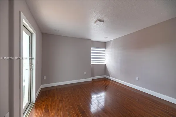 $4,000 | 15981 Southwest 54th Terrace, Miami, FL 33185