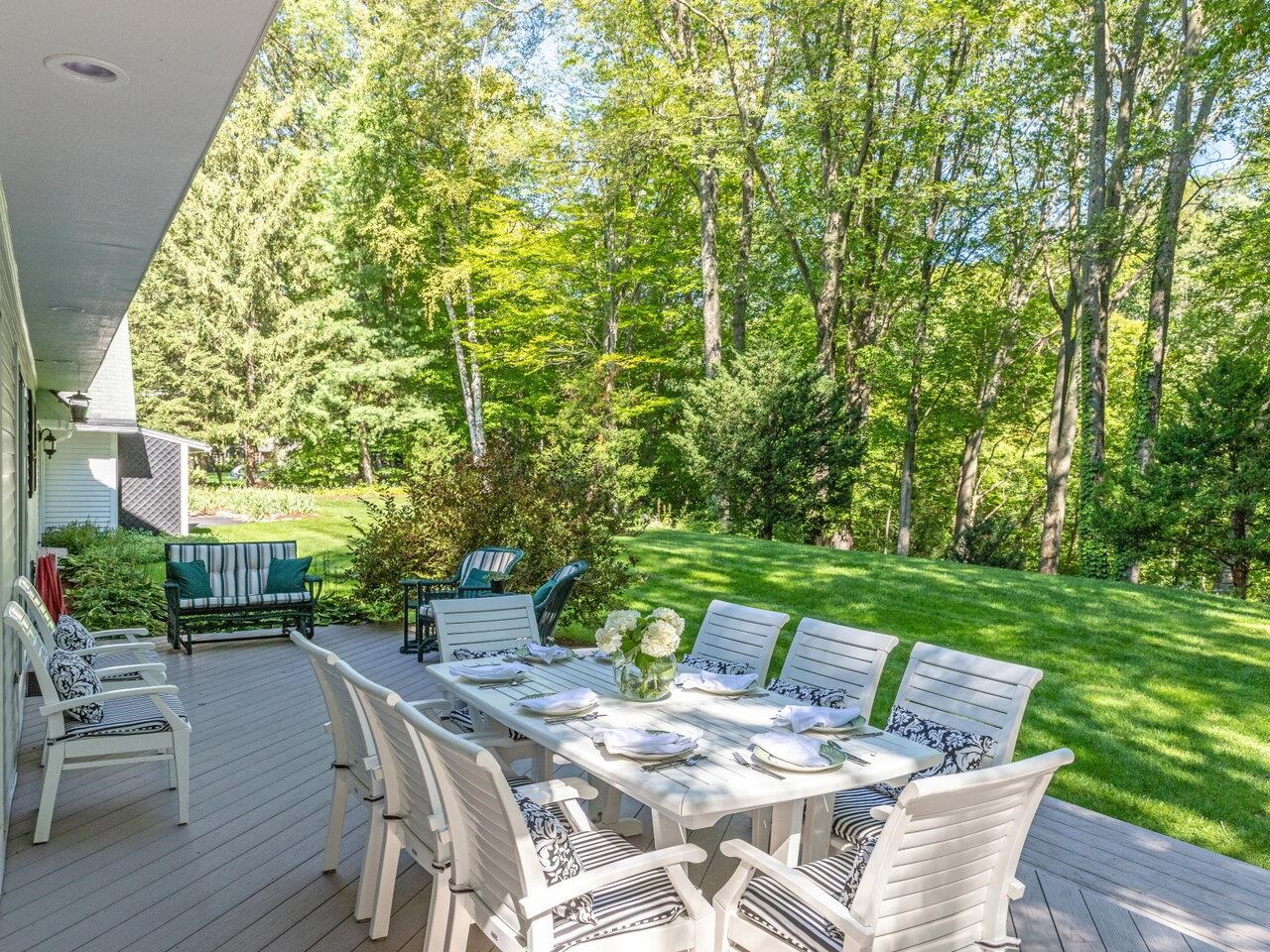 78 Crescent Road Burlington, VT 05401 - Photo 3 of 40