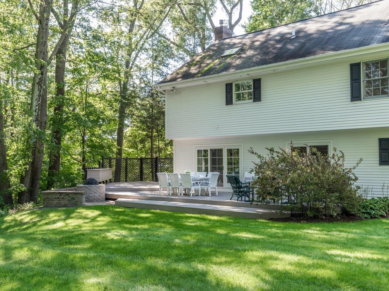 78 Crescent Road Burlington, VT 05401 - Photo 35 of 40