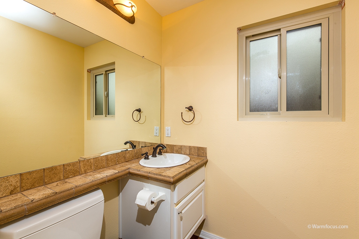 1604 Splitrail Drive Encinitas, CA 92024 - Photo 16 of 25 Downstairs powder room.