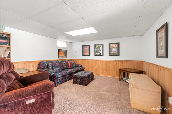 $364,900 | 1005 Meadow Lane, Elgin, IL 60123