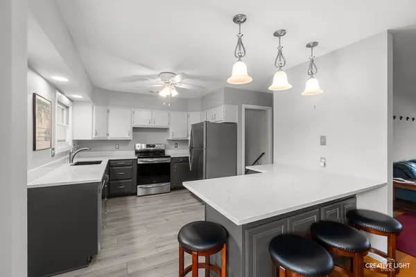 $364,900 | 1005 Meadow Lane, Elgin, IL 60123