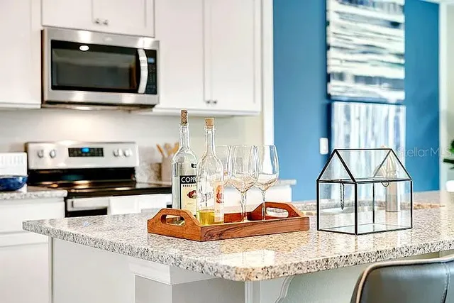 $3,490 | 2030 Maple Ridge Drive, Zellwood, FL 32798