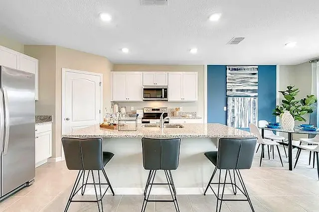 $3,490 | 2030 Maple Ridge Drive, Zellwood, FL 32798