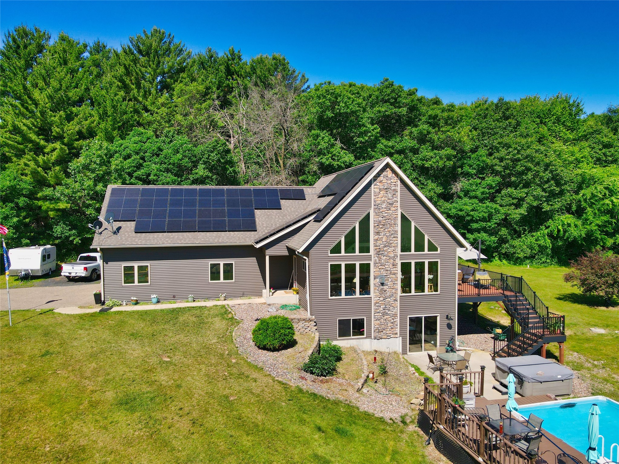 E560 Cedar Road Eau Claire, WI 54701 - Photo 9 of 40