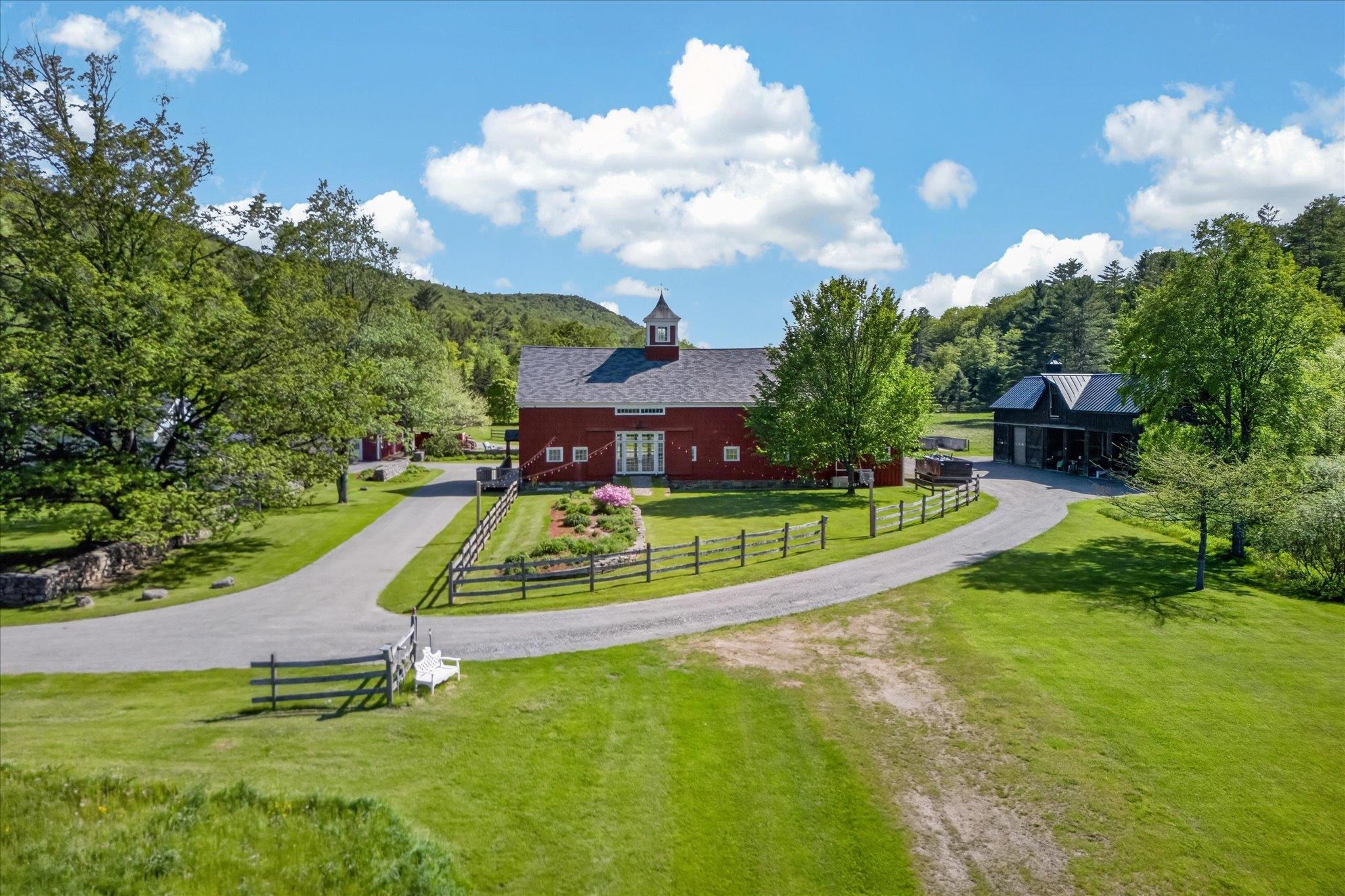 2060 Townshend Road Grafton, VT 05146 - Photo 4 of 60