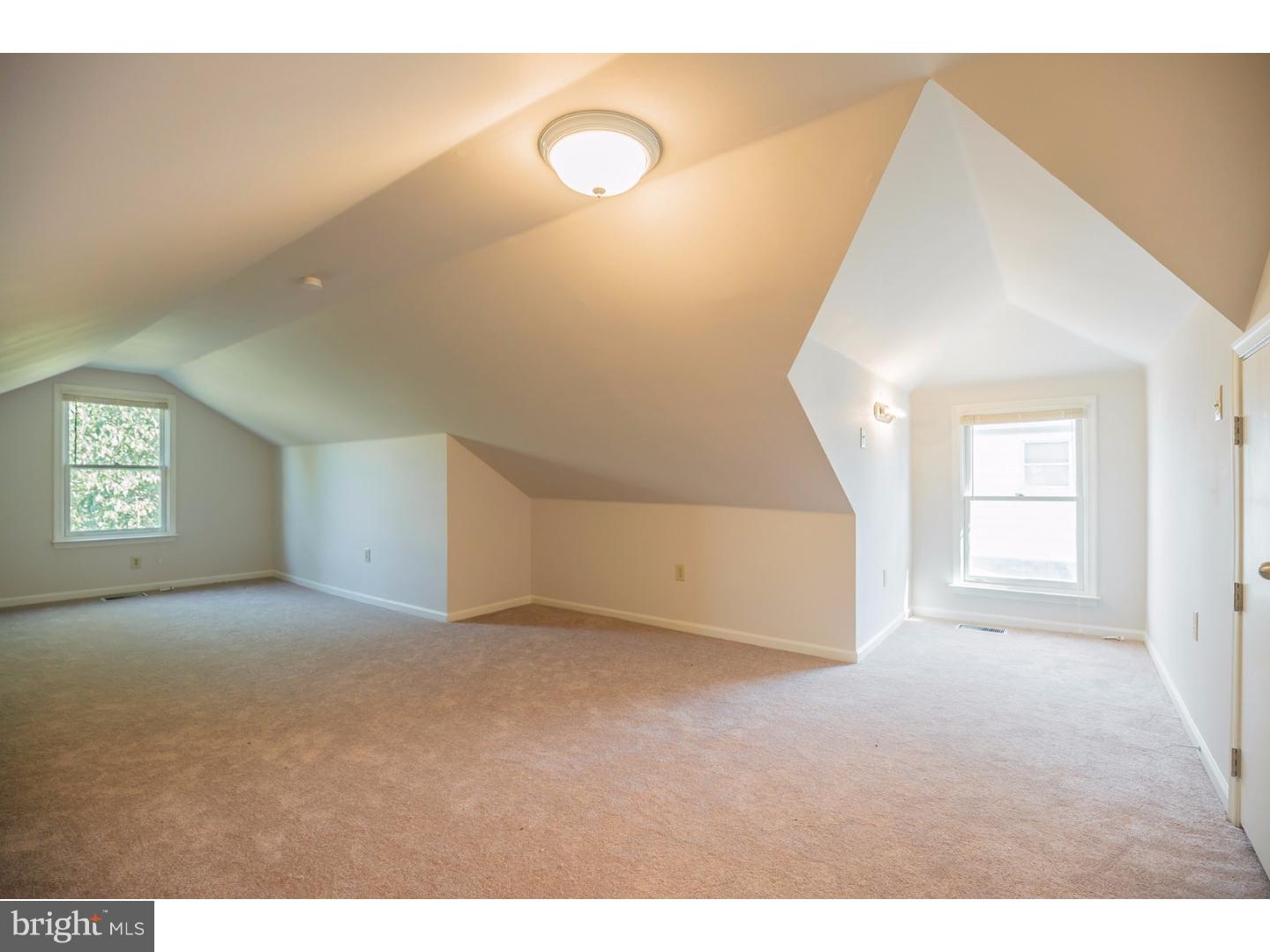 9606 State Rd. Philadelphia, PA 19114 - Photo 21 of 25 Gallery Image 21