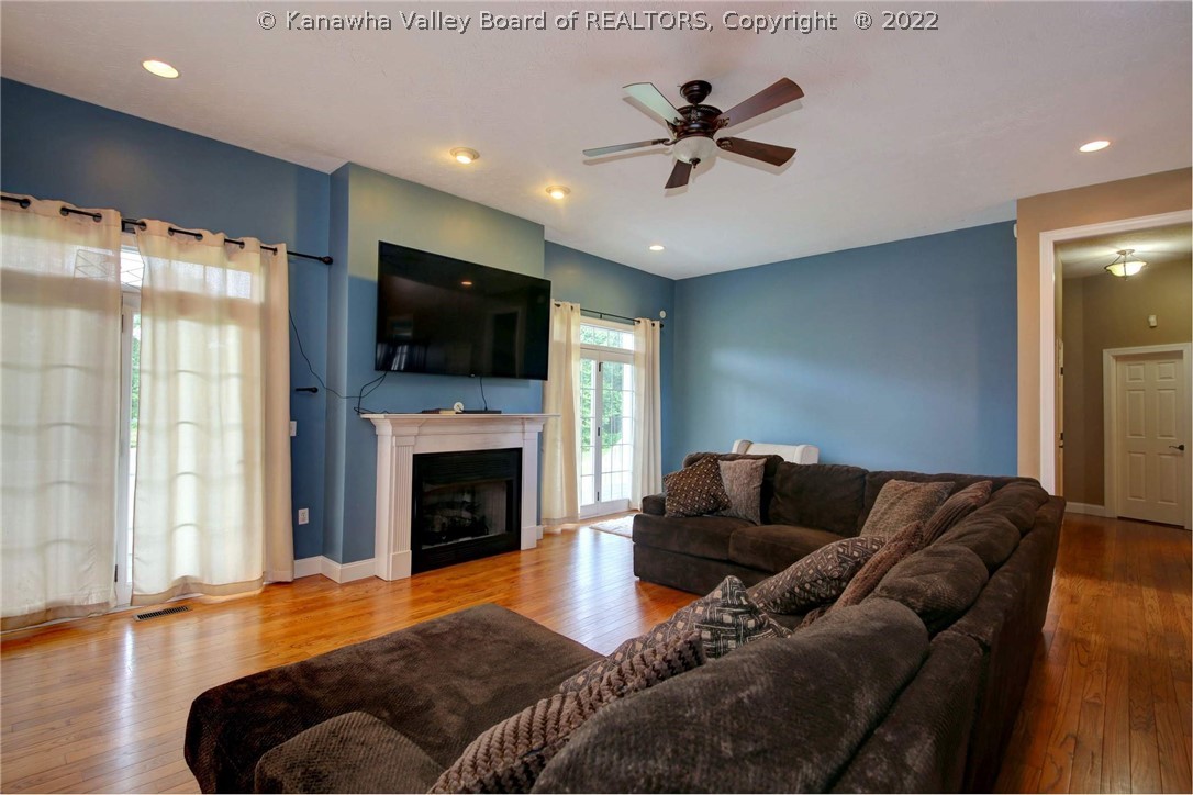 3539 Bluelick Road Winfield, WV 25213 - Photo 11 of 50 Gallery Image 11
