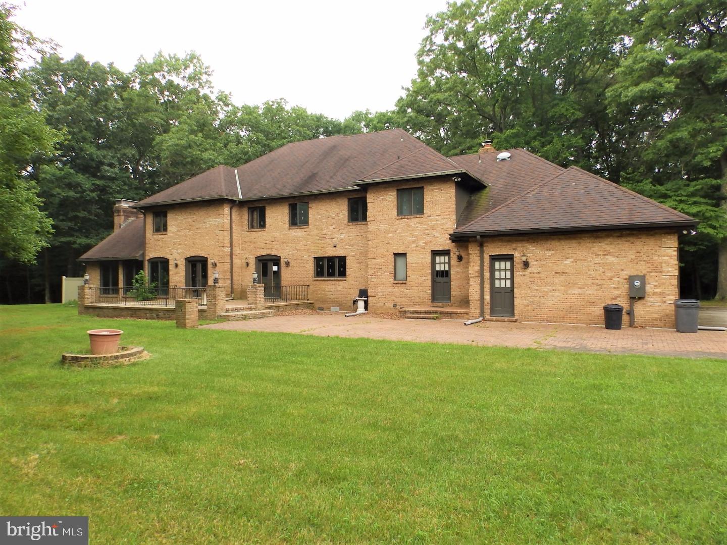 1322 Commissioners Road Mullica Hill, NJ 08062 - Photo 2 of 25