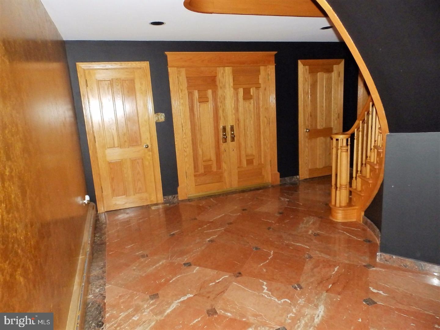 1322 Commissioners Road Mullica Hill, NJ 08062 - Photo 9 of 25