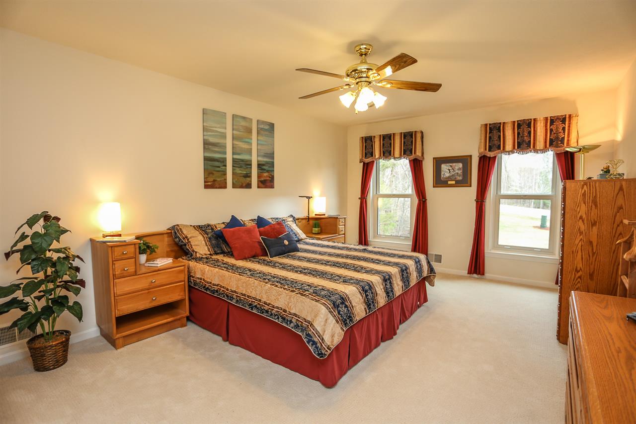 139 Byam Road New Boston, NH 03070 - Photo 17 of 38
