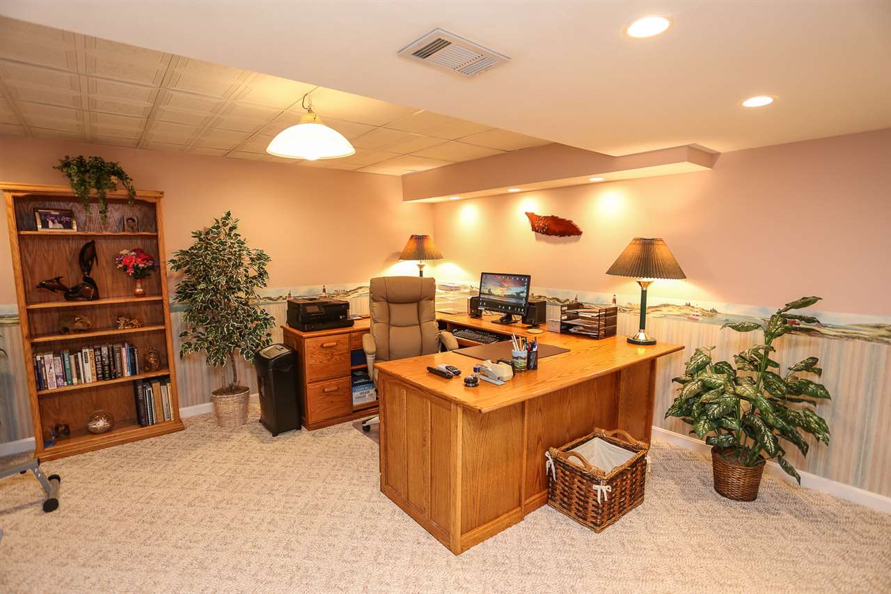 139 Byam Road New Boston, NH 03070 - Photo 23 of 38