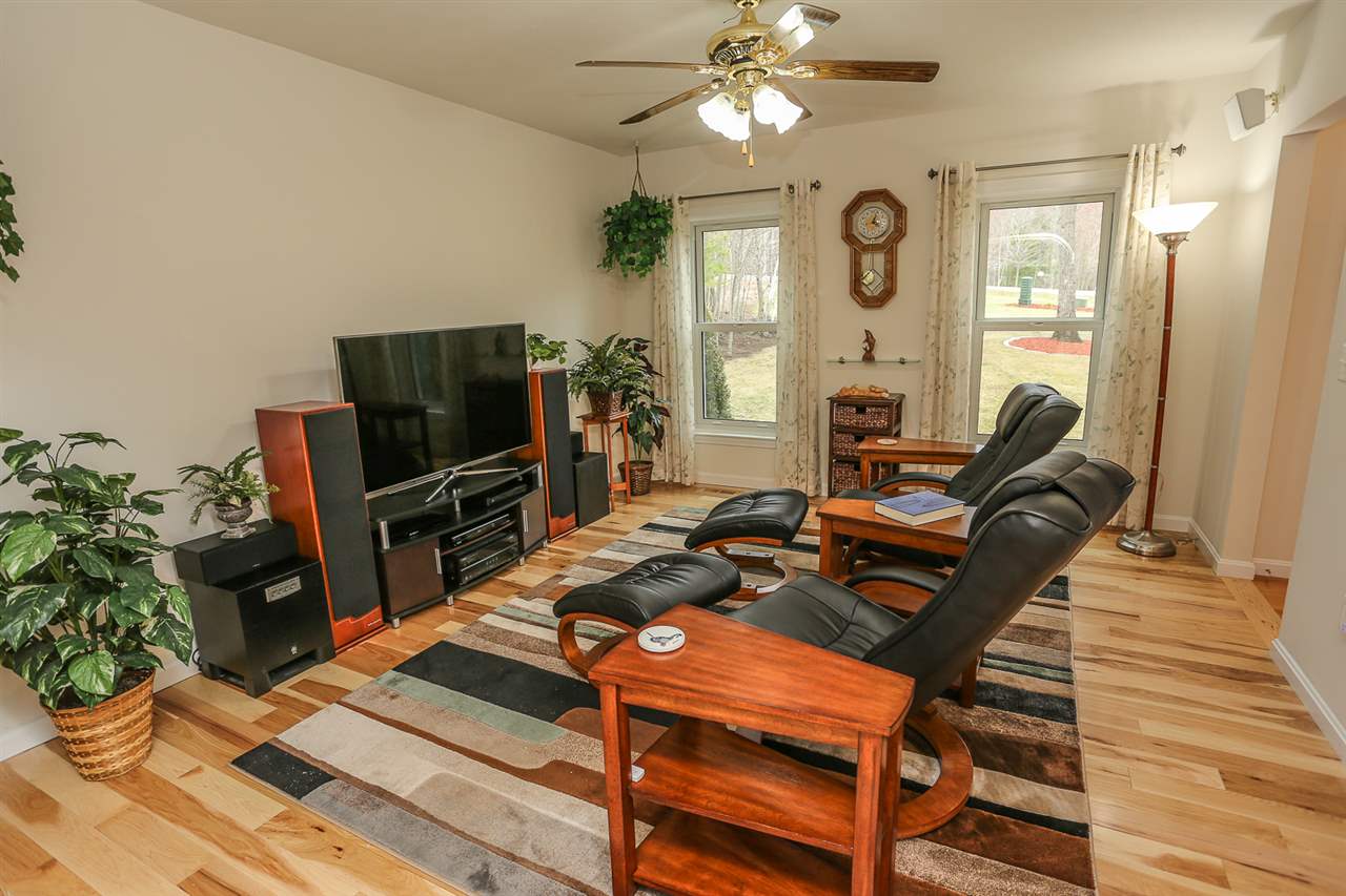 139 Byam Road New Boston, NH 03070 - Photo 8 of 38