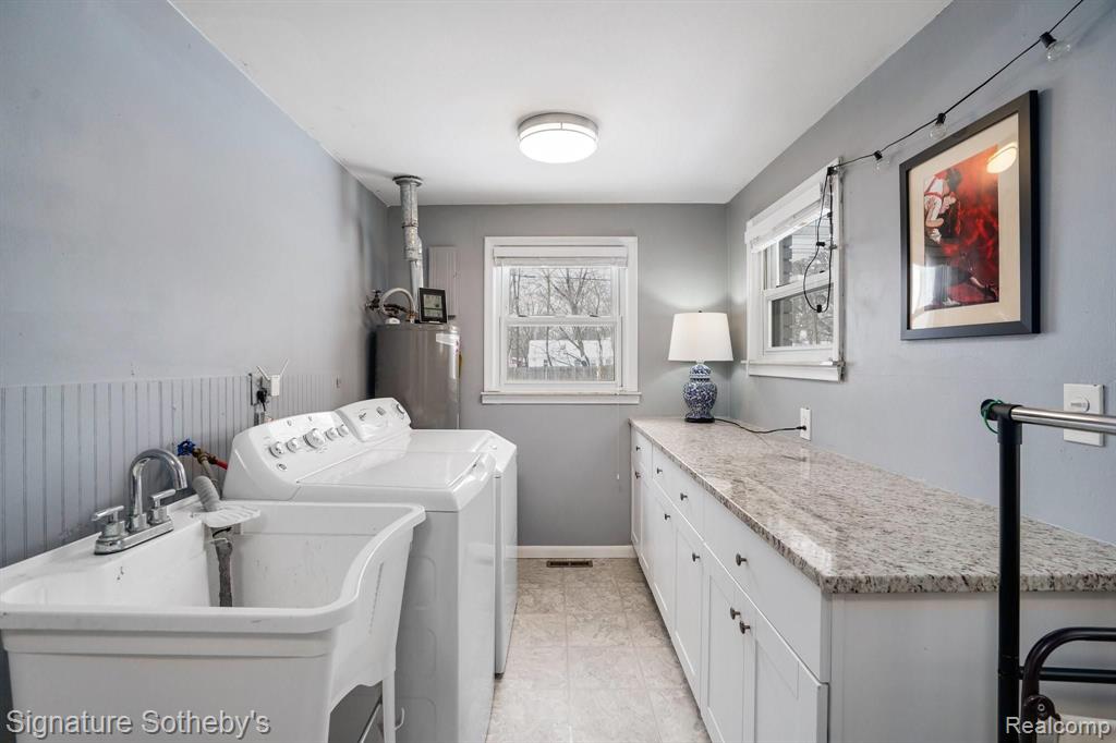 21127 Inkster Road Farmington Hills, MI 48336 - Photo 7 of 24