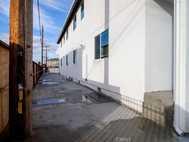 a view of an entryway of a house