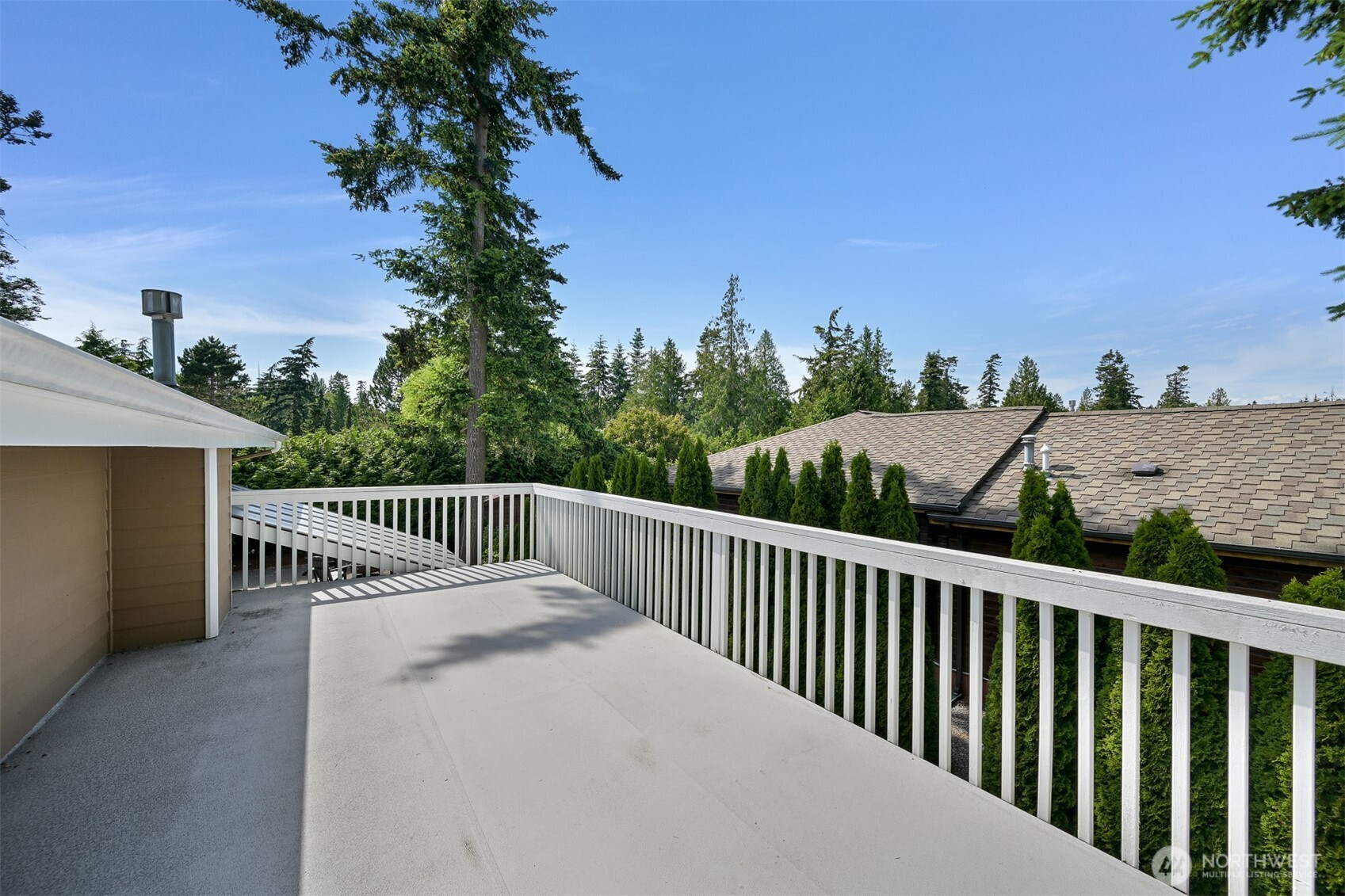 8141 Comox Road Blaine, WA 98230 - Photo 30 of 33