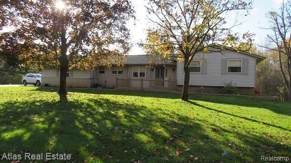 5960 Grange Hall Road Holly, MI 48442 - Photo 1 of 35 IMG_8363.JPG