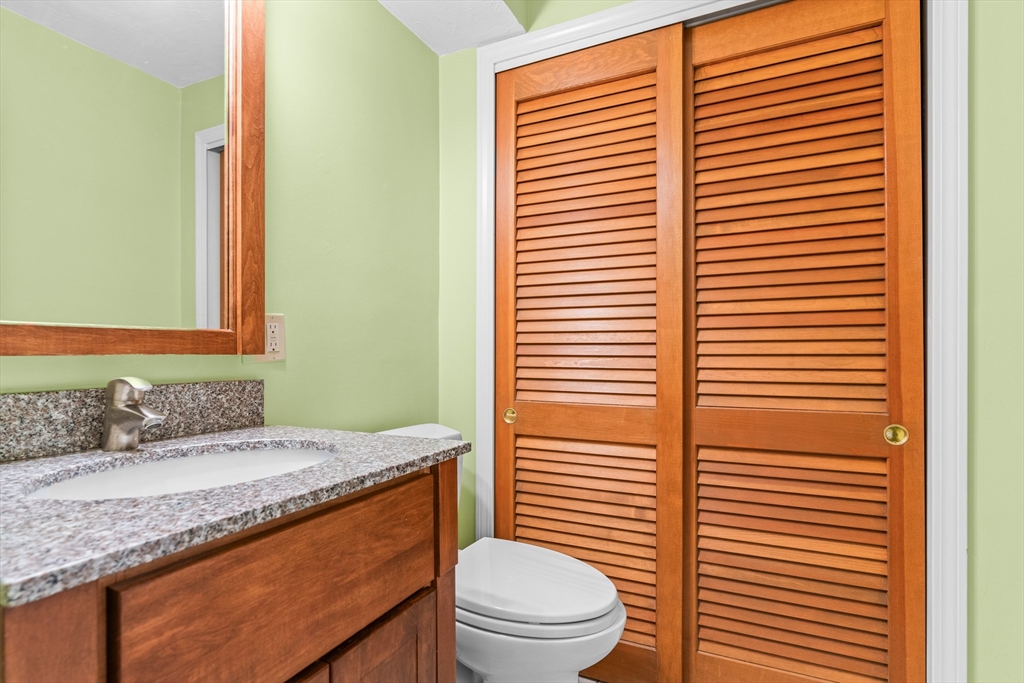 515 Ridgefield Circle, Unit C Clinton, MA 01510 - Photo 9 of 23 Gallery Image 9