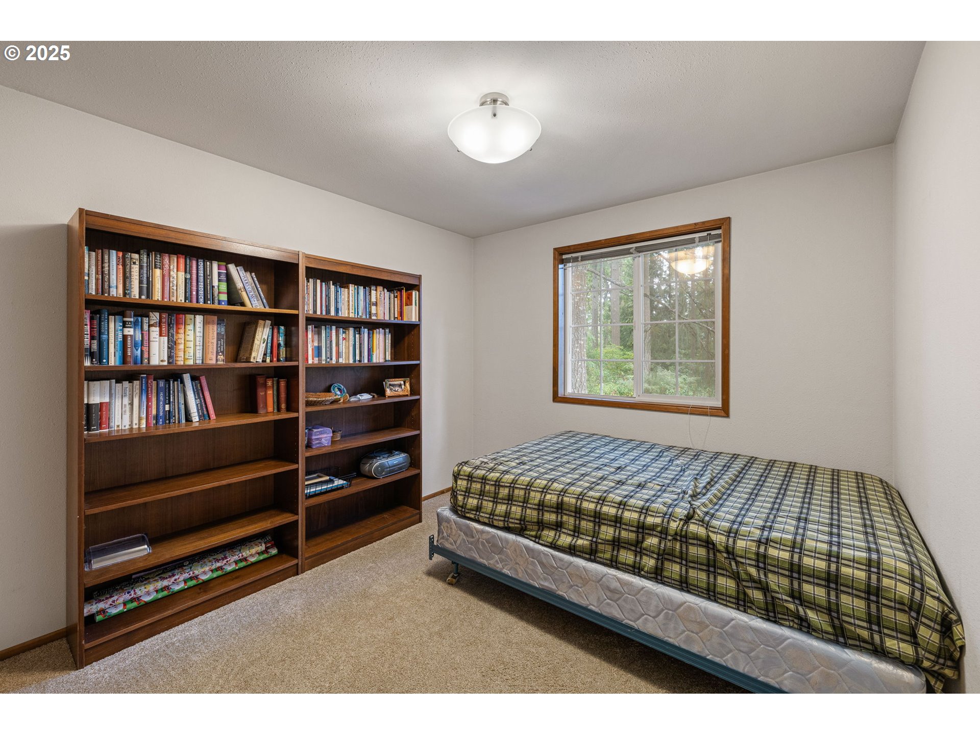 3401 Agate Street Eugene, OR 97405 - Photo 34 of 47