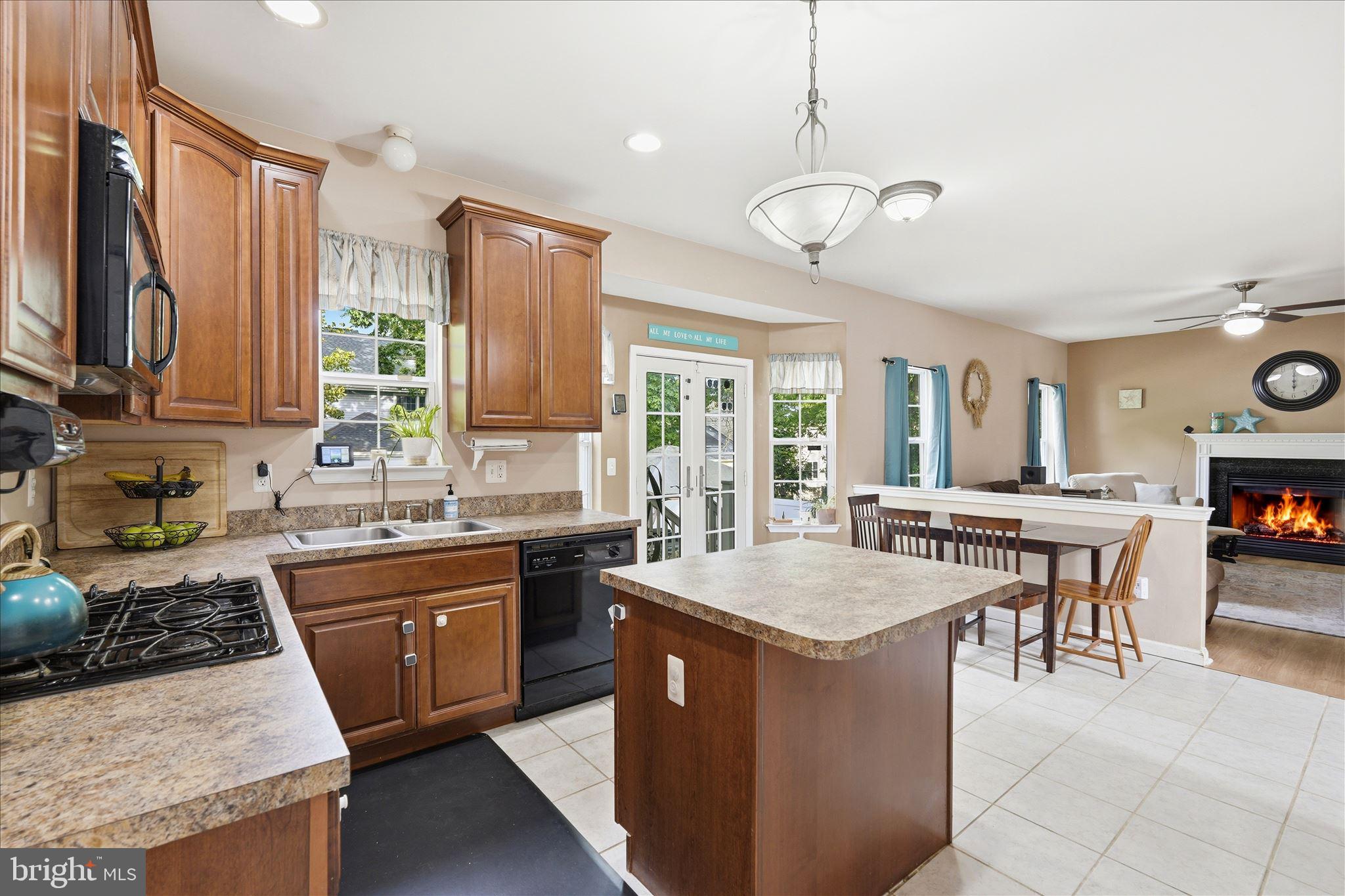 121 Bark Road Manahawkin, NJ 08050 - Photo 17 of 51 Gallery Image 17