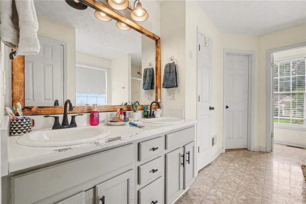 348 Spring Meadows Avenue Dallas, GA 30157 - Photo 13 of 27