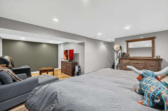 $539,000 | 185 North Happ Road, Northfield, IL 60093