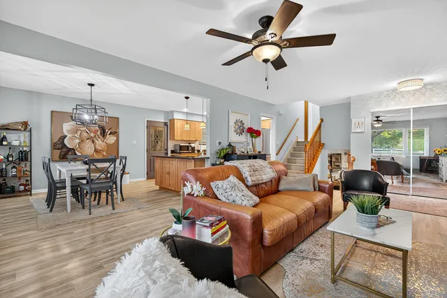 $539,000 | 185 North Happ Road, Northfield, IL 60093