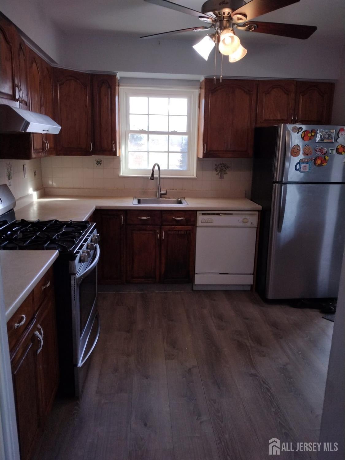 363 Cranbury Road, Unit A16 East Brunswick, NJ 08816 - Photo 9 of 13