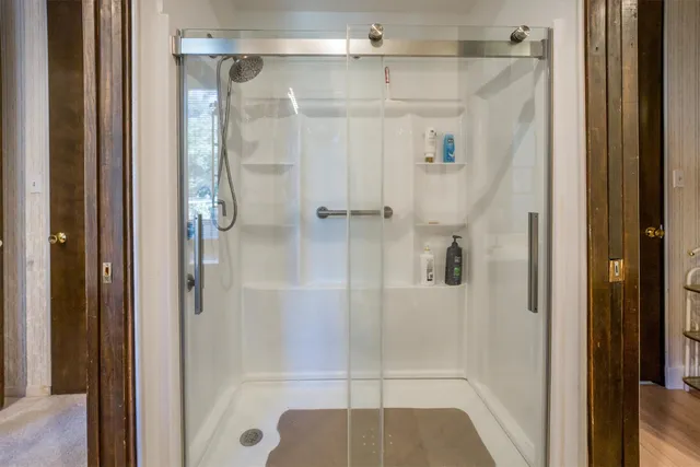 $775,000 | 146 Billandrea Lane, Conroe, TX 77304