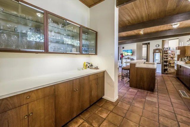 $775,000 | 146 Billandrea Lane, Conroe, TX 77304