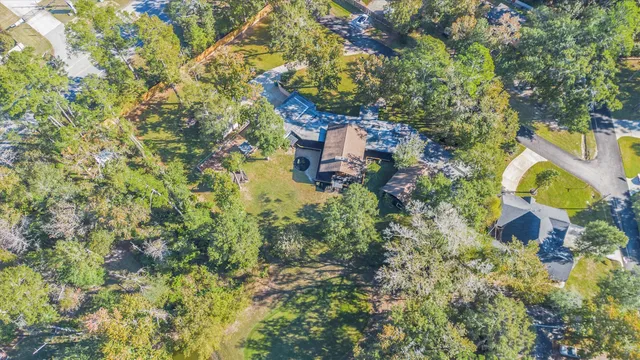 $775,000 | 146 Billandrea Lane, Conroe, TX 77304