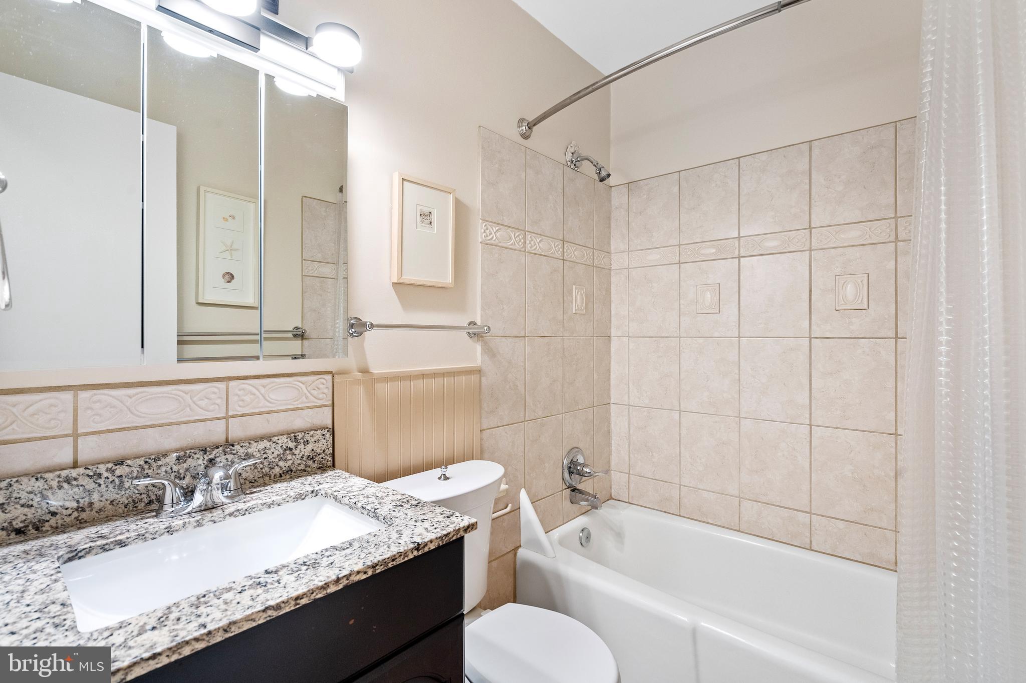 11601 Vantage Hill Road, Unit 21B Reston, VA 20190 - Photo 14 of 20