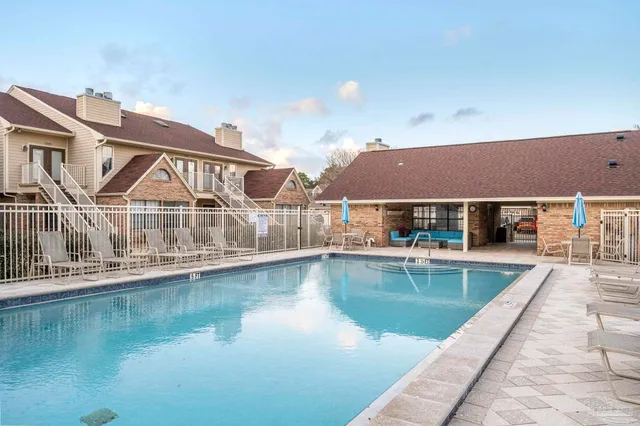 $124,500 | 5001 Grande Drive, Unit 1422, Pensacola, FL 32504