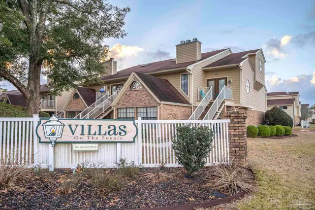 $124,500 | 5001 Grande Drive, Unit 1422, Pensacola, FL 32504