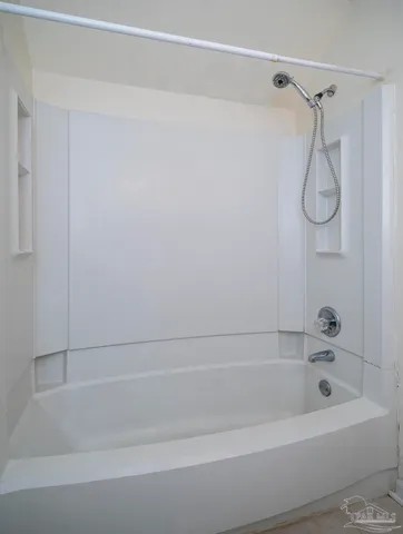 $124,500 | 5001 Grande Drive, Unit 1422, Pensacola, FL 32504