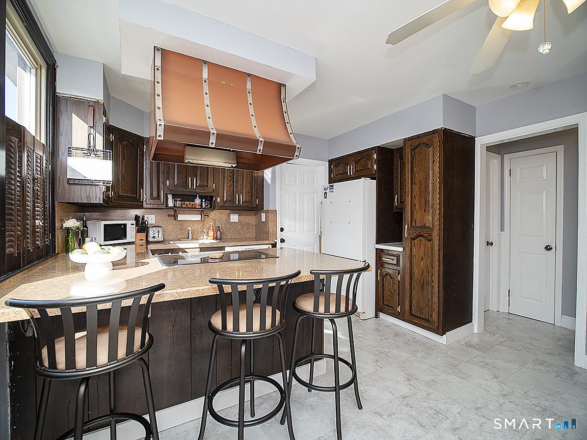 30 Coram Street Hamden, CT 06517 - Photo 17 of 38