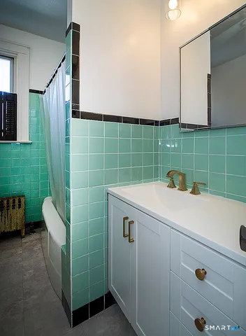 $495,000 | 30 Coram Street, Hamden, CT 06517