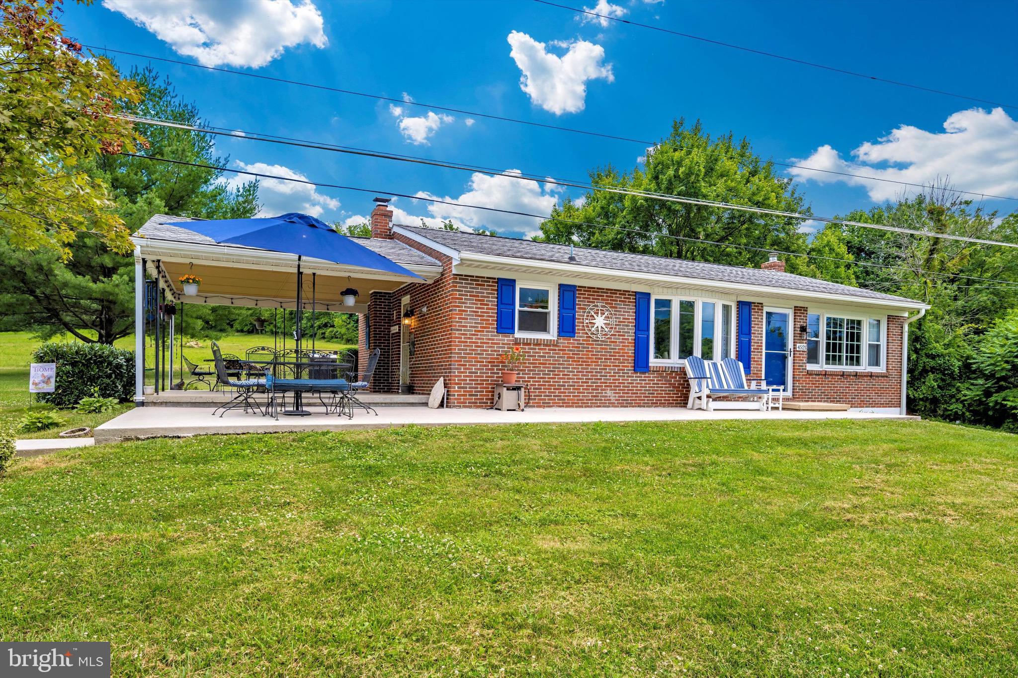 4521 Locust Grove Road Rohrersville, MD 21779 - Photo 2 of 50