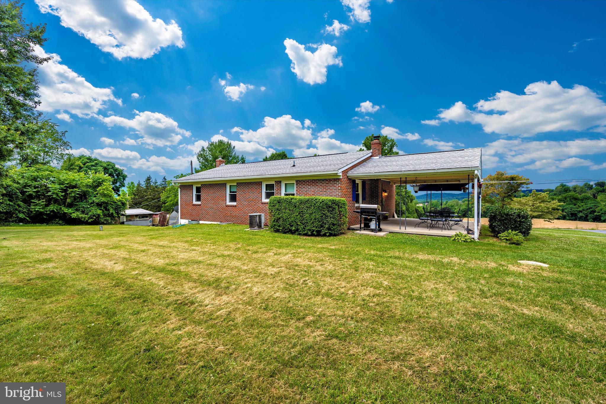 4521 Locust Grove Road Rohrersville, MD 21779 - Photo 40 of 50