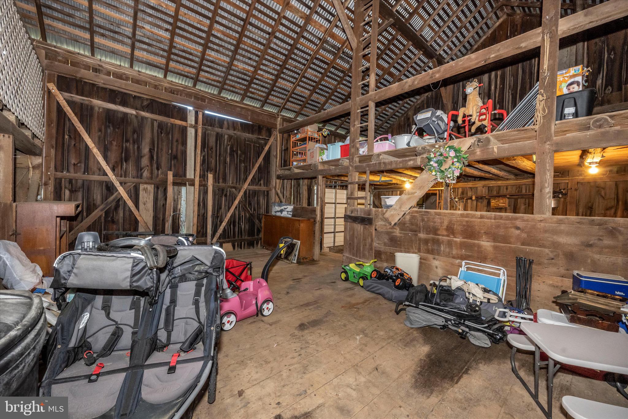 4521 Locust Grove Road Rohrersville, MD 21779 - Photo 48 of 50 Barn