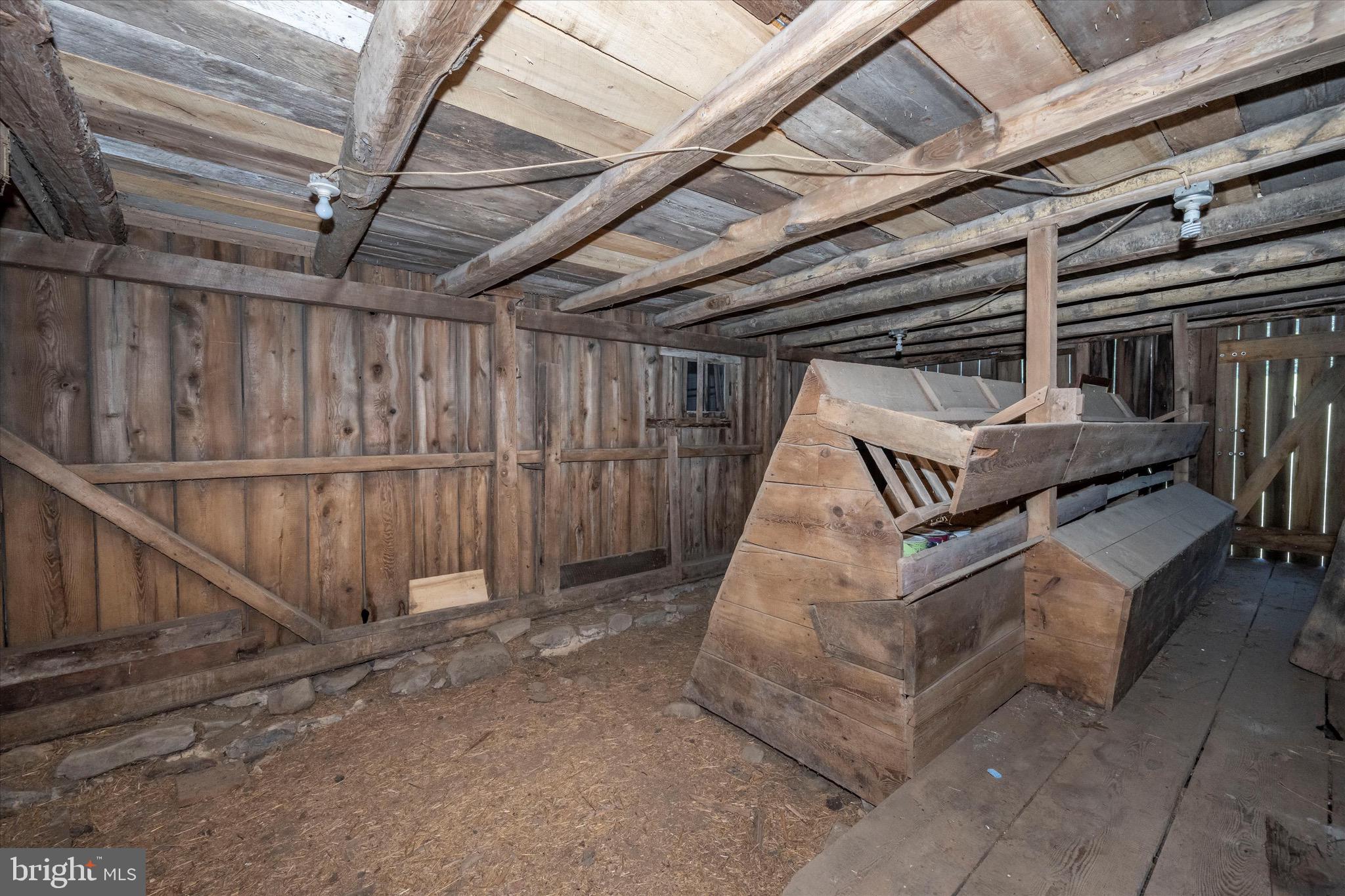 4521 Locust Grove Road Rohrersville, MD 21779 - Photo 50 of 50 Feed area