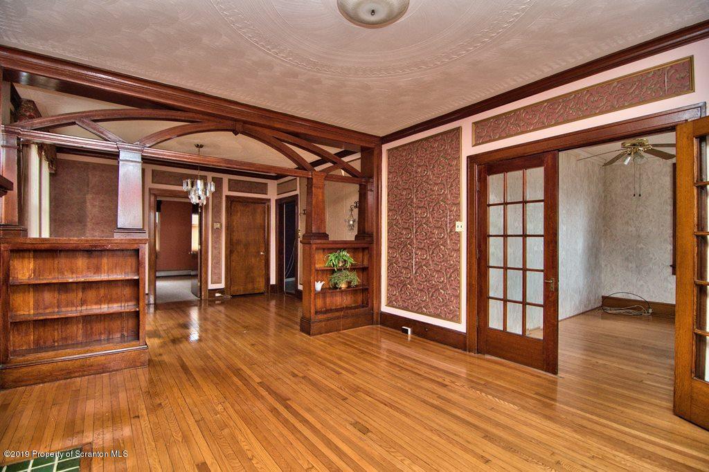 1219 Providence Road Scranton, PA 18508 - Photo 6 of 23 Gallery Image 6