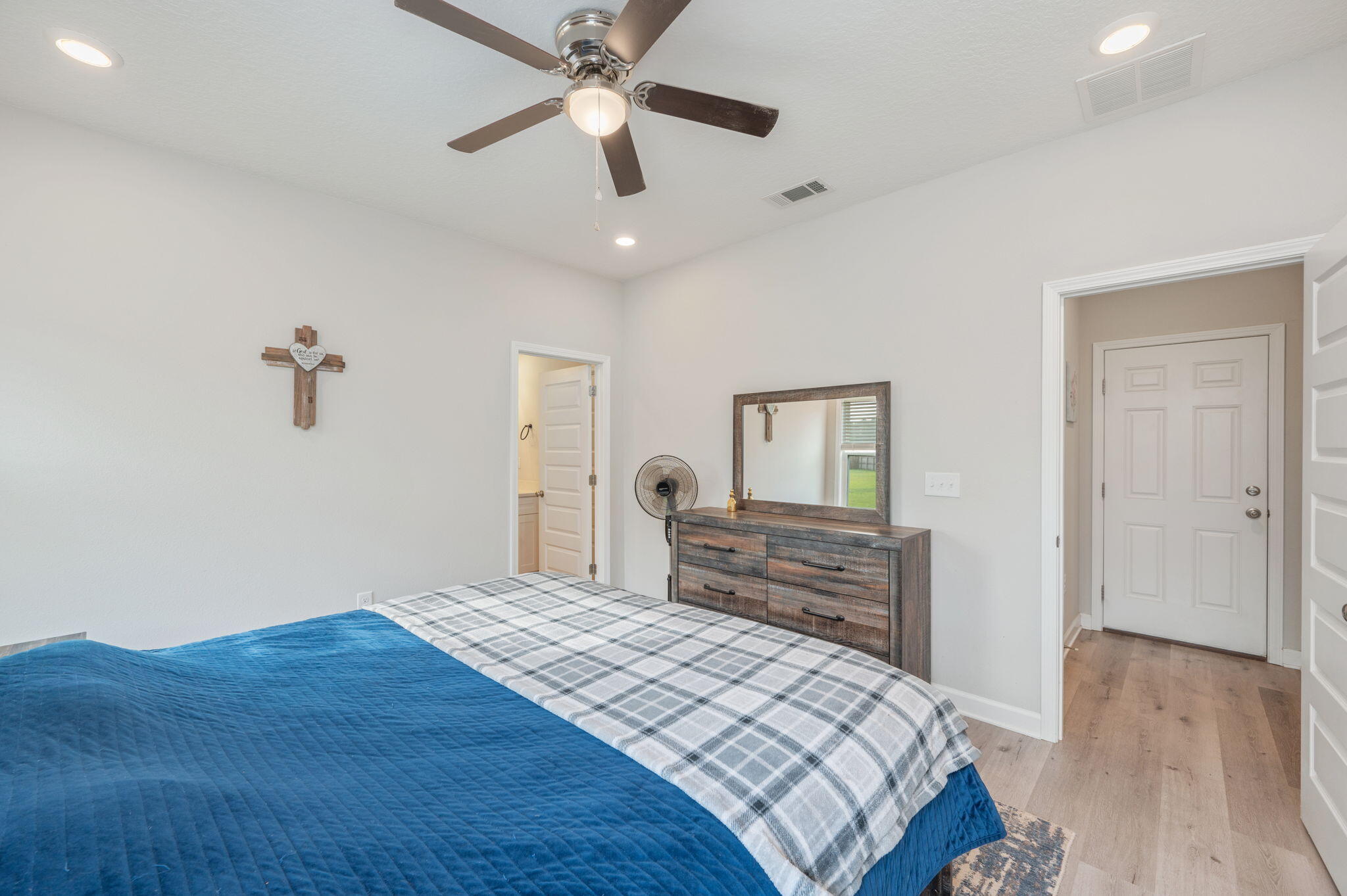5233 Griffith Mill Road Baker, FL 32531 - Photo 17 of 35 17-web-or-mls-5233-griffith-mill-rd