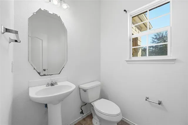 $449,000 | 309 Moonlight Drive, Euless, TX 76039