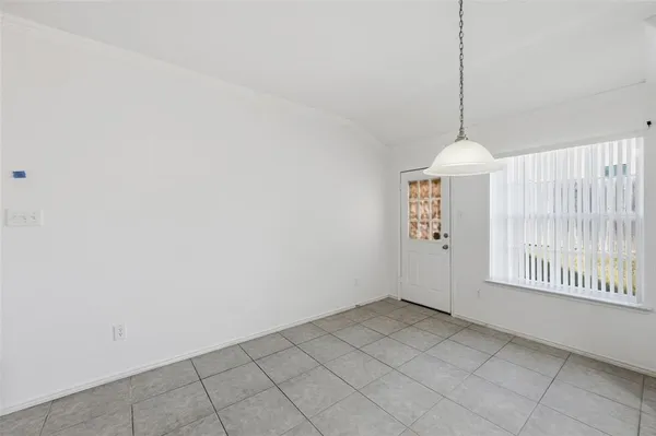 $425,000 | 309 Moonlight Drive, Euless, TX 76039