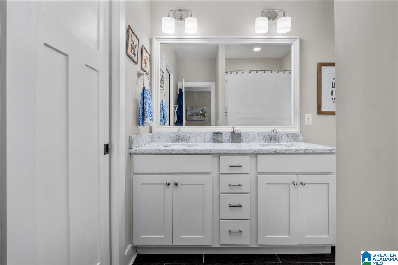 1098 Saulter Road Birmingham, AL 35209 - Photo 18 of 30