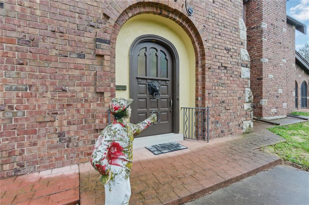 8 Orchard Place Excelsior Springs, MO 64024 - Photo 2 of 87