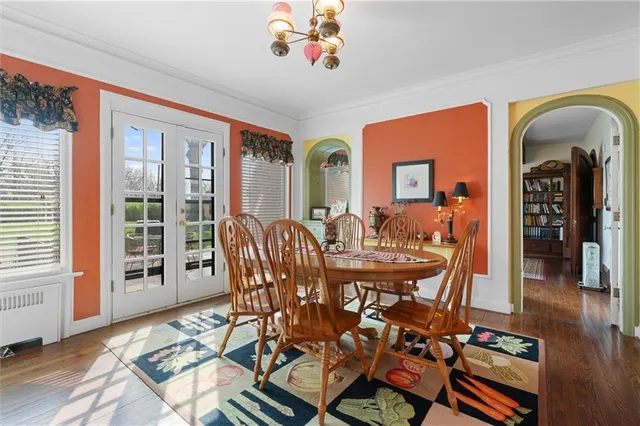 $857,500 | 8 Orchard Place, Excelsior Springs, MO 64024